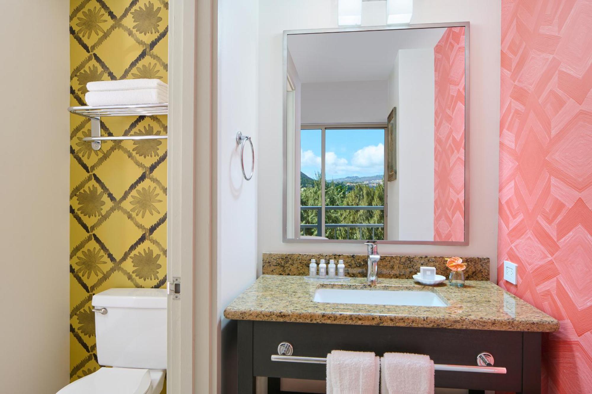 Kaimana Beach Hotel Honolulu Room photo